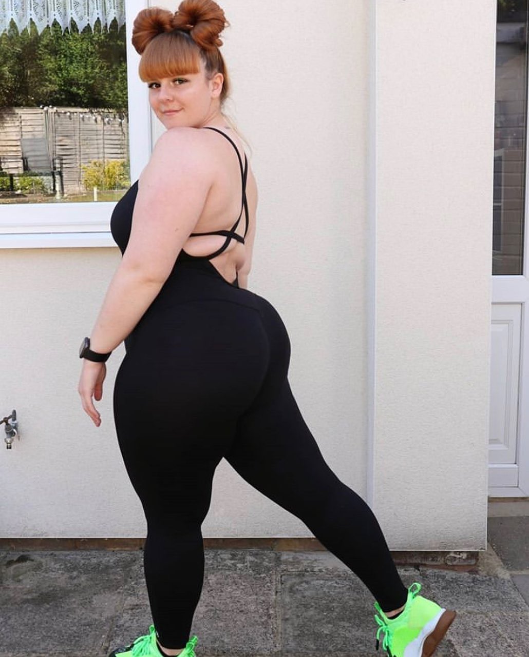 Ill take a thicc red head any day of week