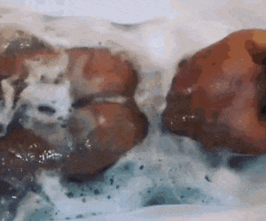 Making it clap in the tub