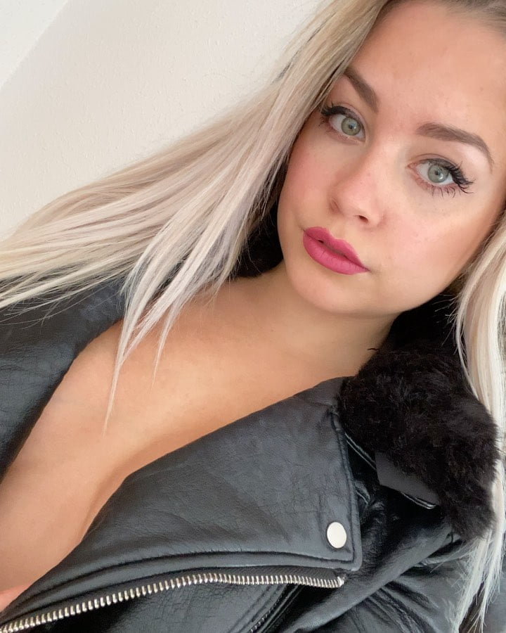 1596715739 225 Paolo Skye Celeb Bad girl