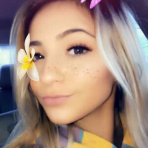 My body my ice my cash all real Im a