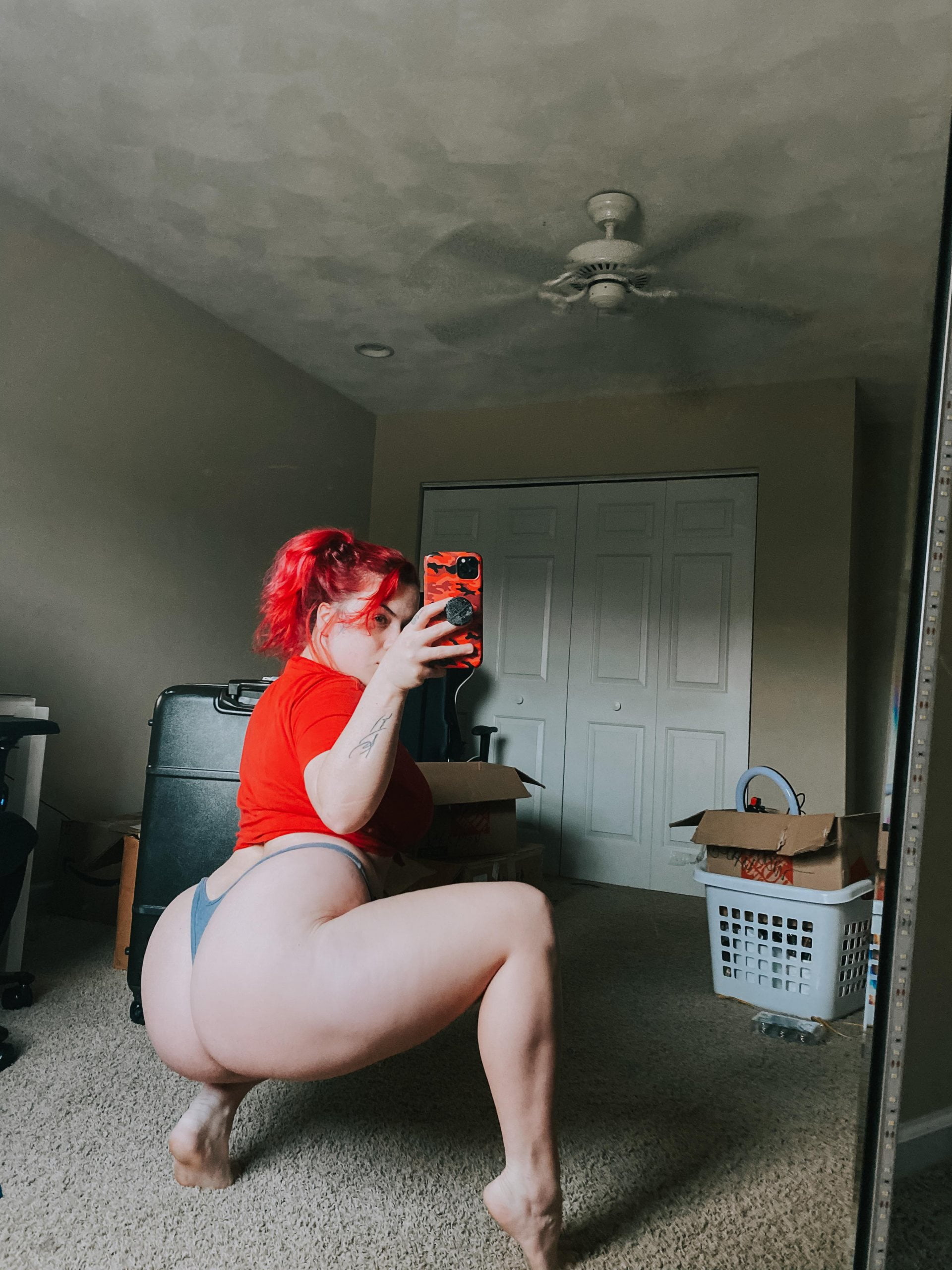 PAWG Let me sit this ass on ya. - HAPPY BOOTY