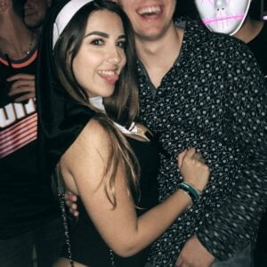 Teddy Moutinho Shes too thick to handle