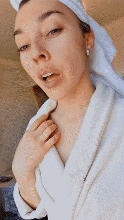 Playful mood ☺ [F] [oc]