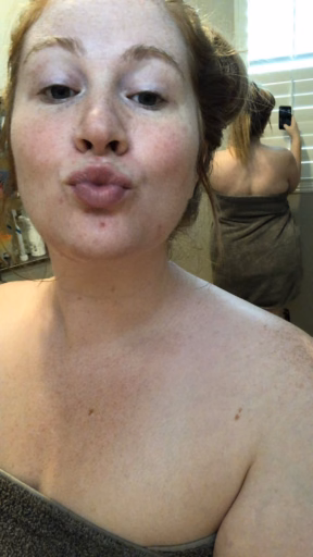 😘