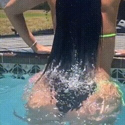 Ass plash reveal💦 [asian roots]