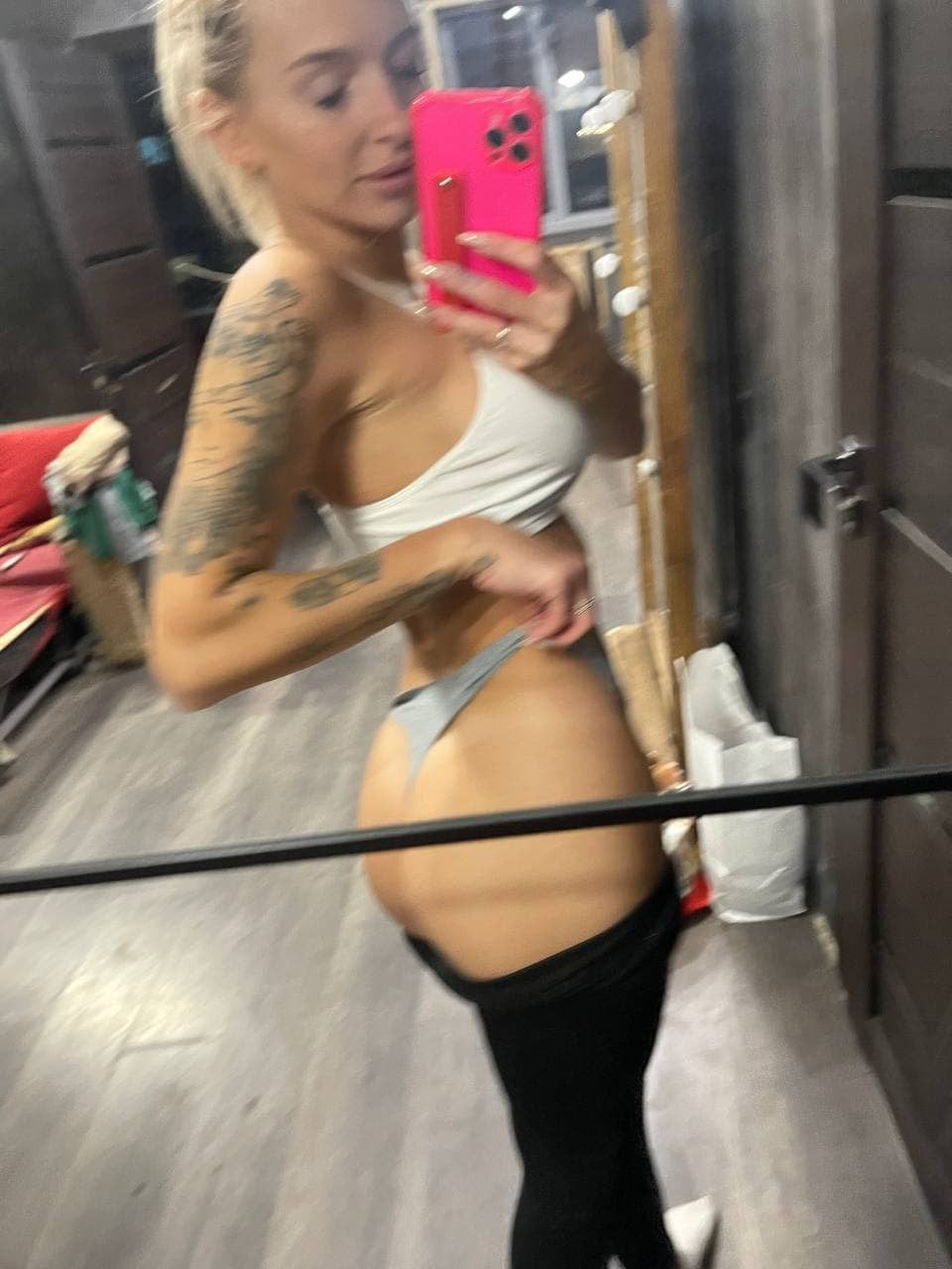 fuck me in the gym Thick White Girls