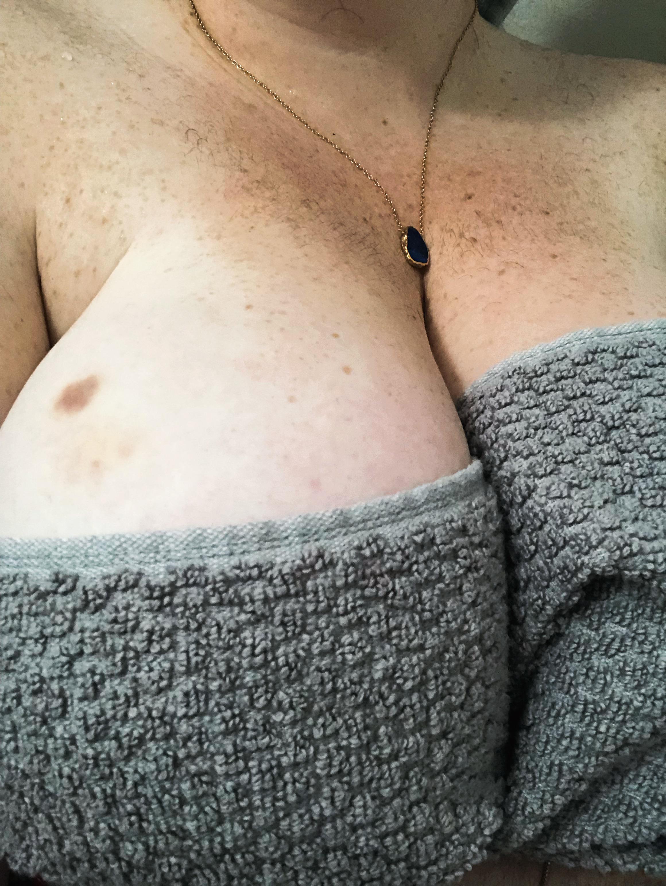 Accidentally bruised my boob — kiss it and make it feel better? 😈 Link in  comments 👅 - Thick White Girls - HAPPY BOOTY