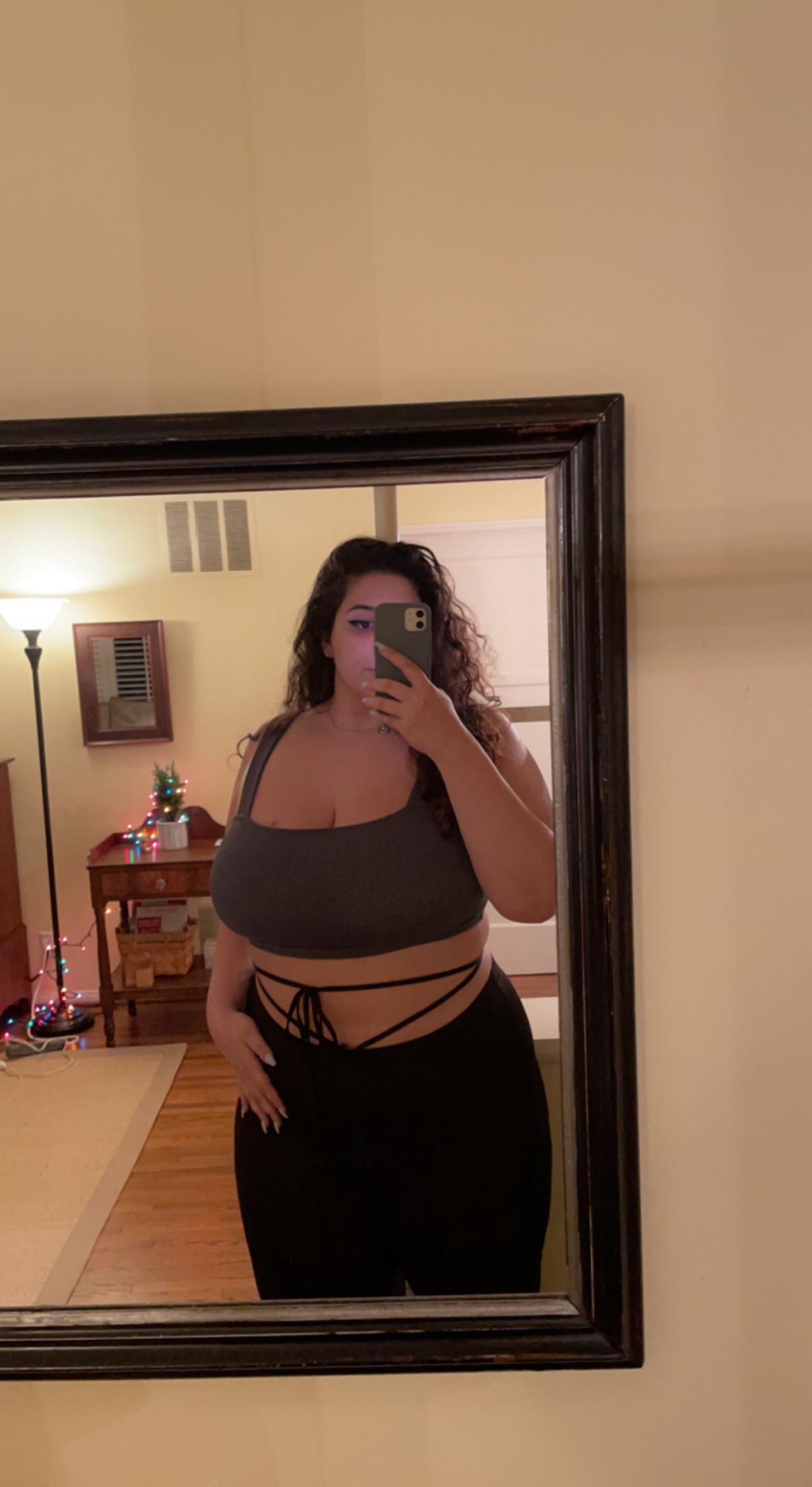 Anyone into tall thick girls Thick White Girls