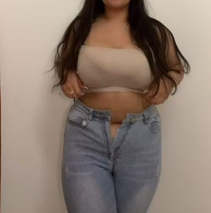 Are you into chubby indian girls like me Thick