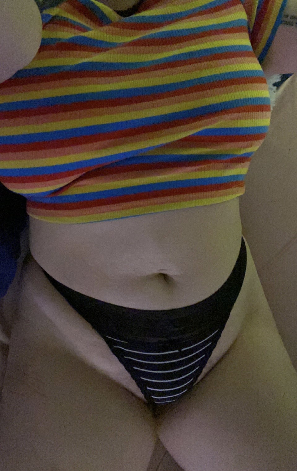 Pretend this is a witty title Thick White Girls