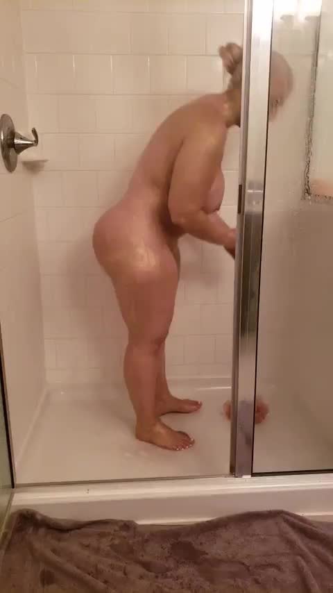 Sheesh Centaur Girls