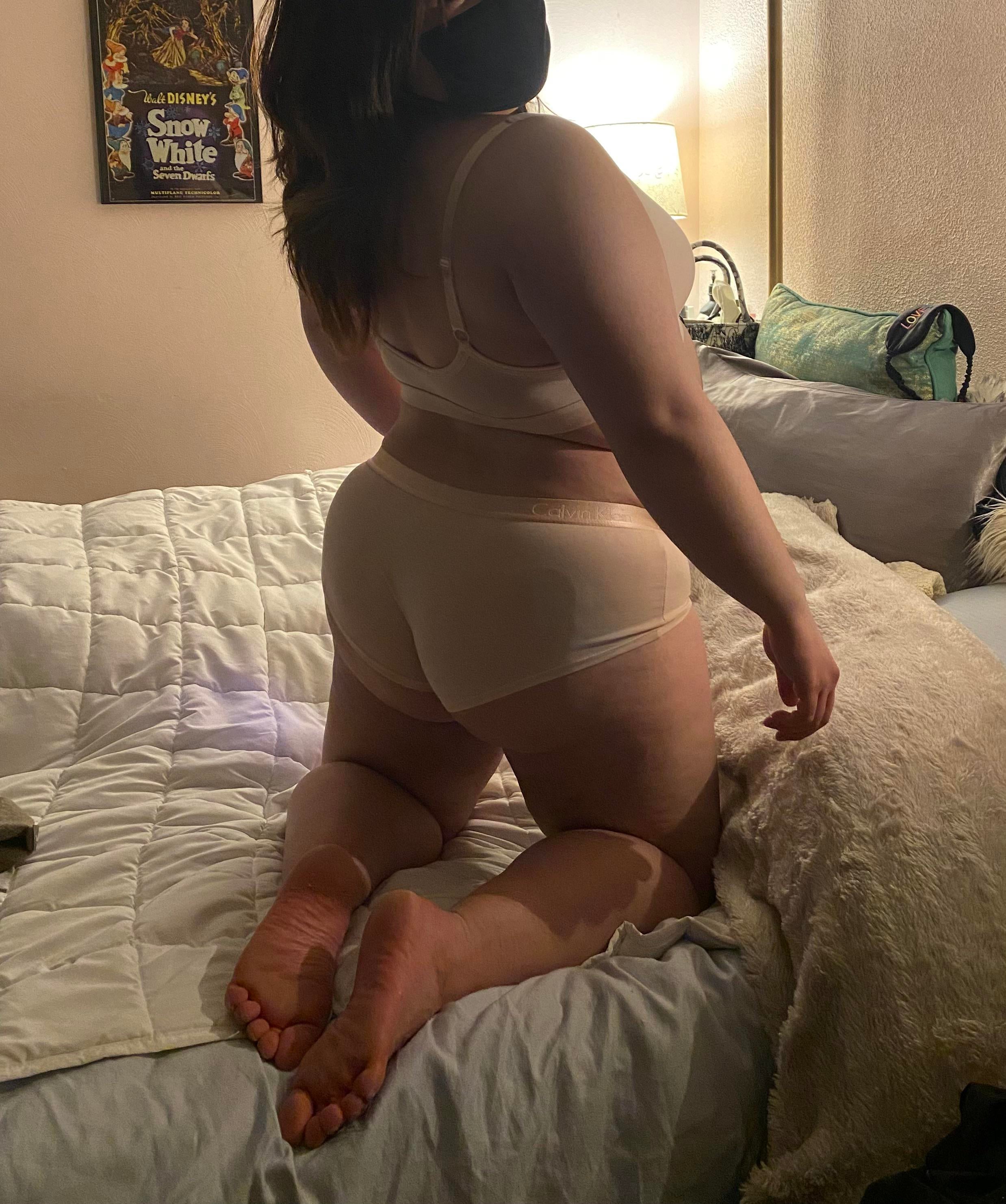 Could you handle a bratty thick Asian baby girl