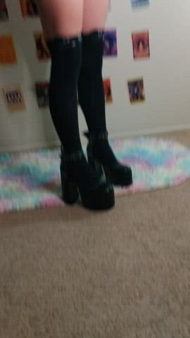 Gamer Girl GIF by maryjayne420 Thick White Girls