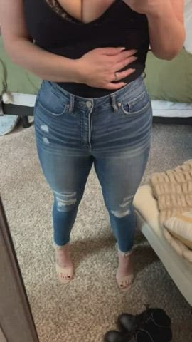 Would you fuck a MILF 30yo mom to 3