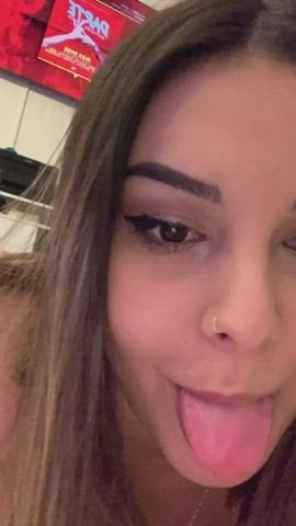 1652505809 740 Come and fill my ass up please Thick White