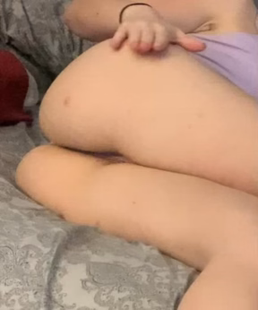 Tiny cutie, big ol booty 🥰