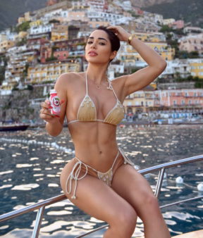 Live life 
Use my code and get 10% off your  Order! BruLuccas10...
