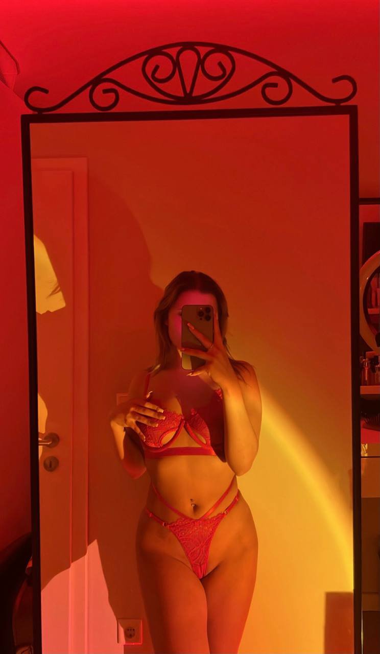 Red light is on mila is ready Thick White