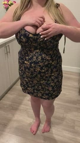 My thick tits in a sundress Thick White Girls