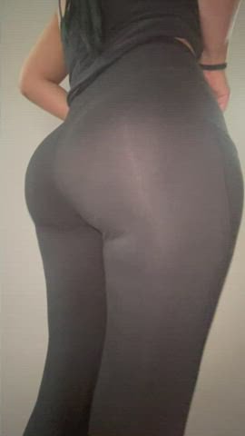 PAWG Leggings usually make a girls ass sit up and