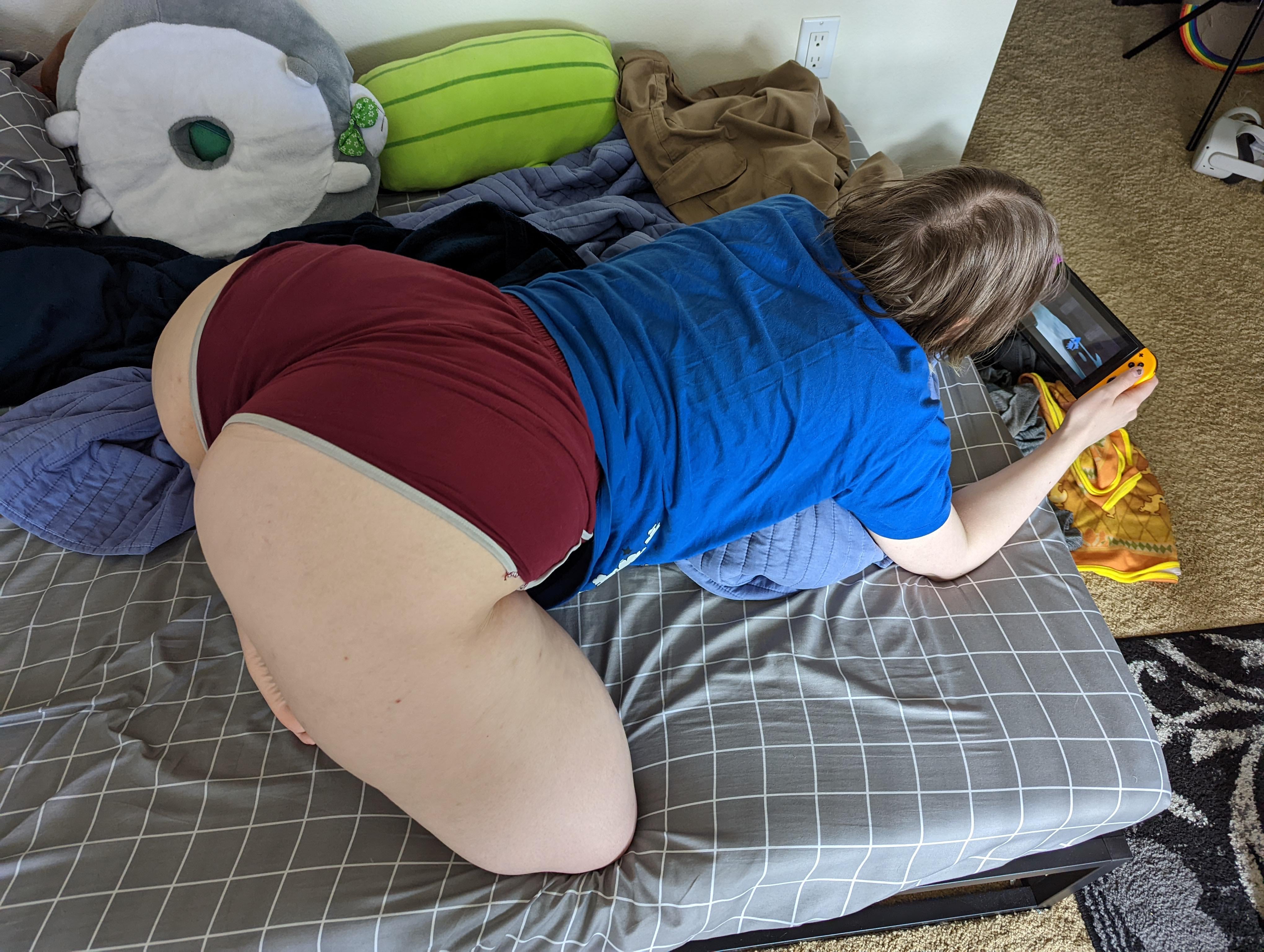 PAWG Proper gaming position