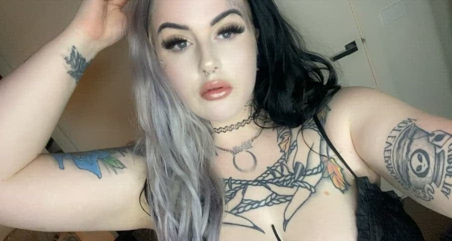 1661376058 951 Tell me your deepest desires check my profile to see