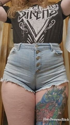 Found some old shorts and they definitely dont fit