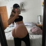 Small waist, big ass