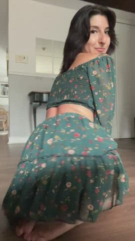 PAWG Revealing a big surprise under my skirt