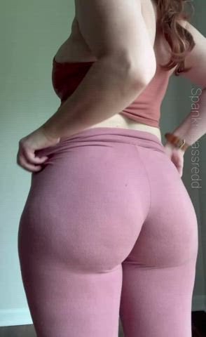 PAWG Its my cake day So heres some cake