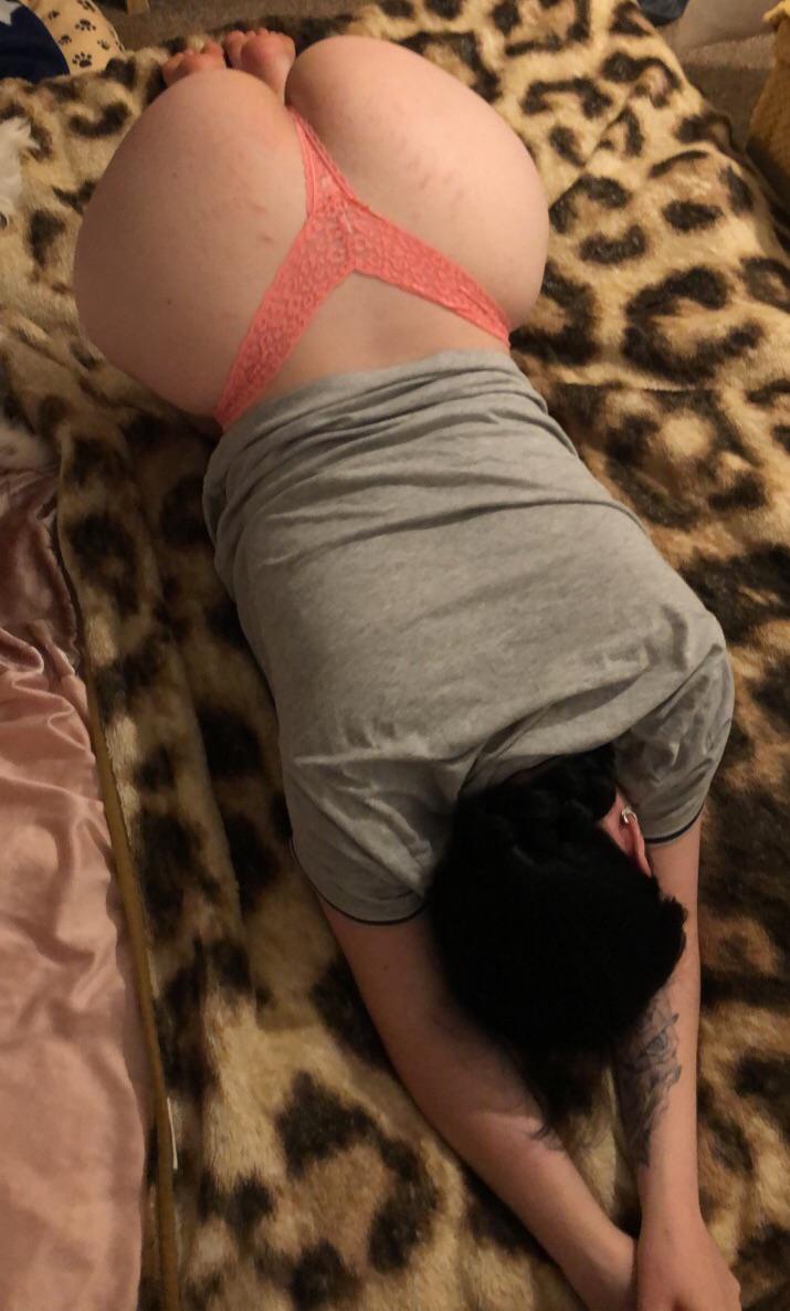 PAWG You should be behind me enjoying my phat ass