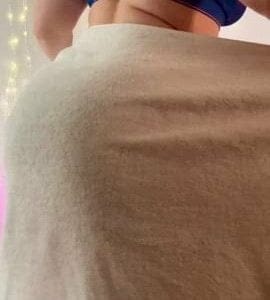 I Hope My Big Bubble Butt Gets You Hard 🍑