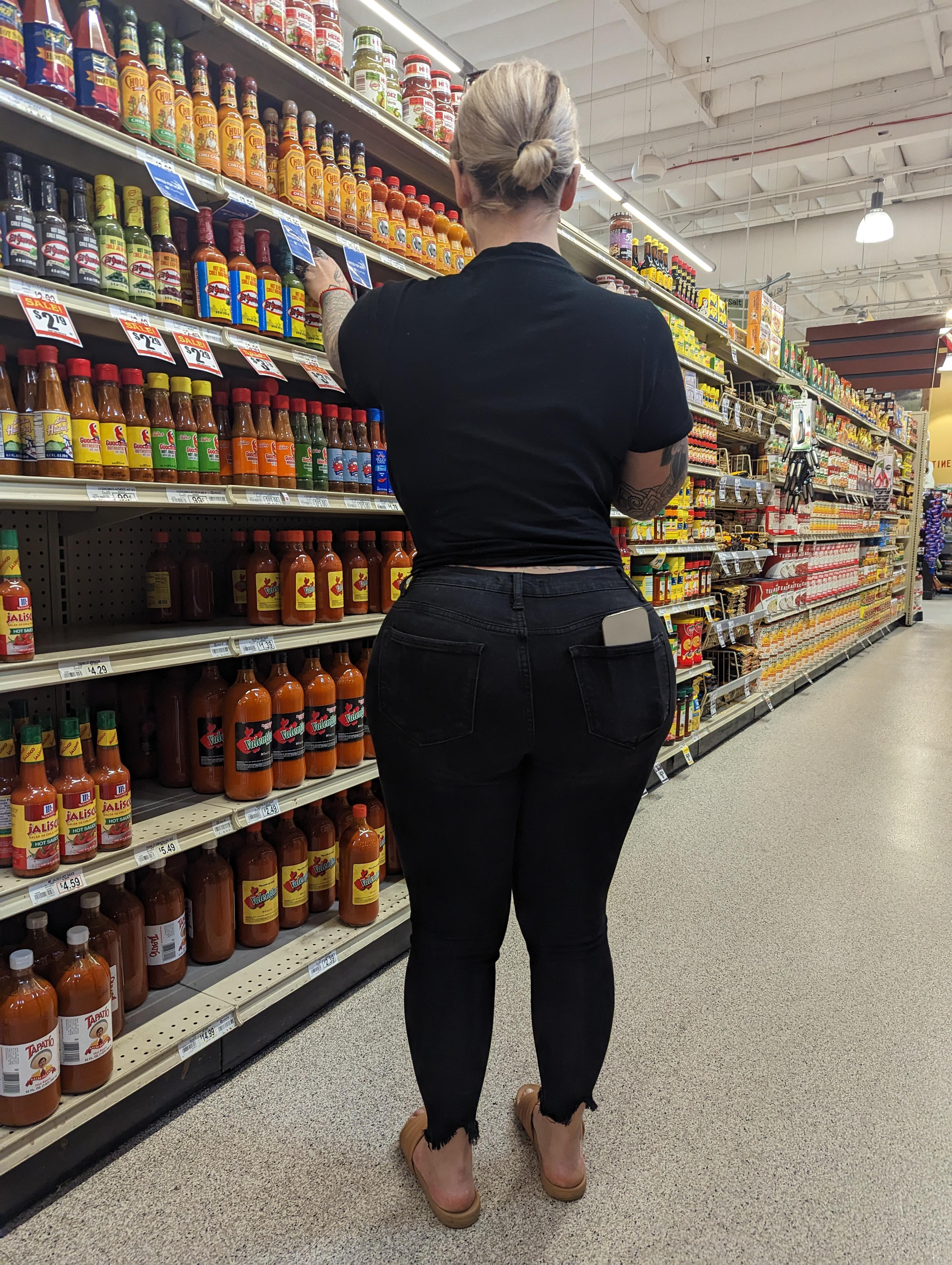 PAWG salsa isnt the only hot stuff in the aisle