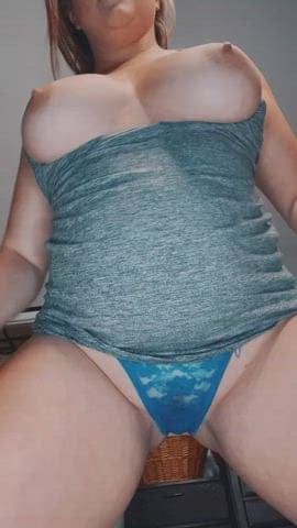 Shake what ya mama gave ya OC Thick White