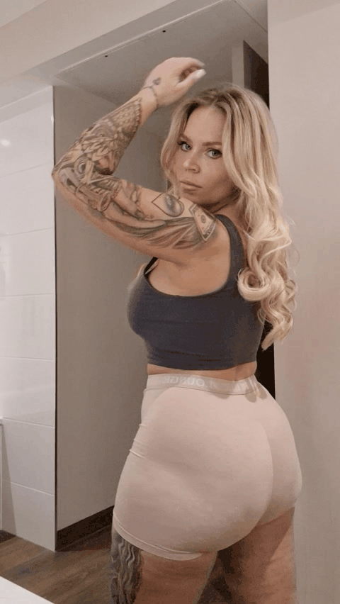 PAWG Sometimes you gotta see it in tight shorts