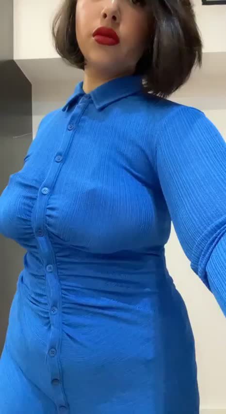 Would you fuck a thick milf with a body like