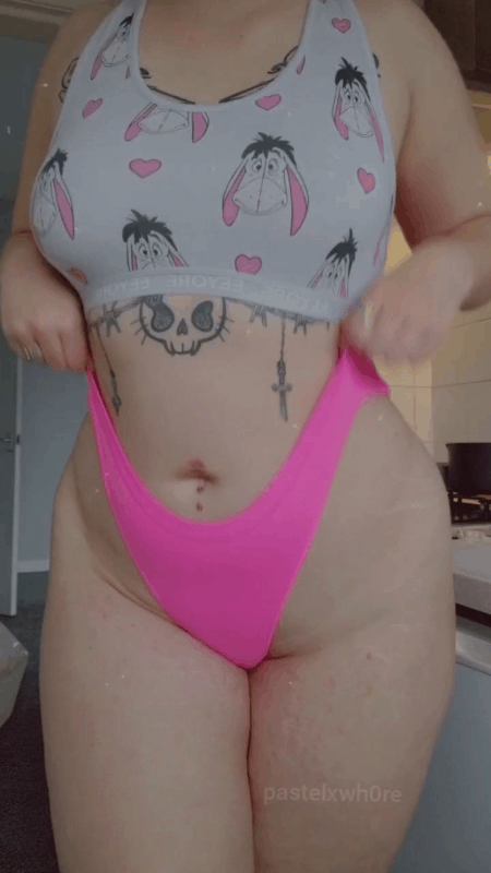 PAWG POV im your gf cooking you dinner