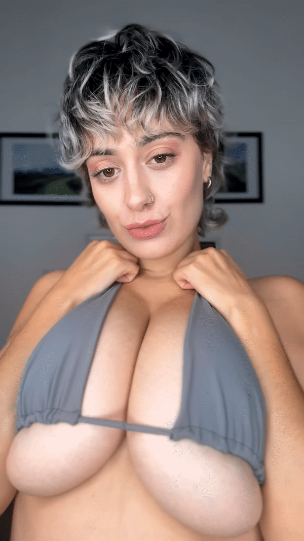 Imagine ur thing between Thick White Girls