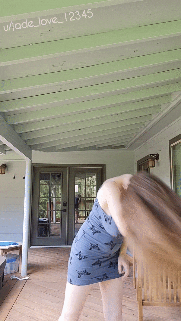 Thicker Could a young mom seduce you