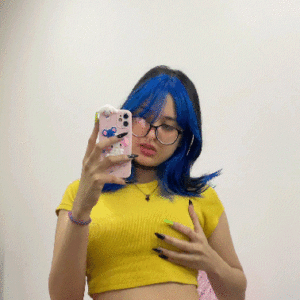 Can you resist the mesmerizing charm of my irresistible curves daddy?