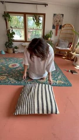 PAWG Morning yoga to loosen the joints