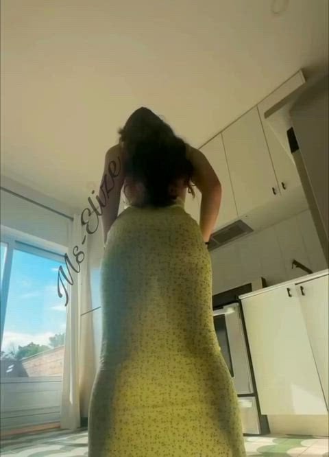 PAWG i cant stop wearing sundresses