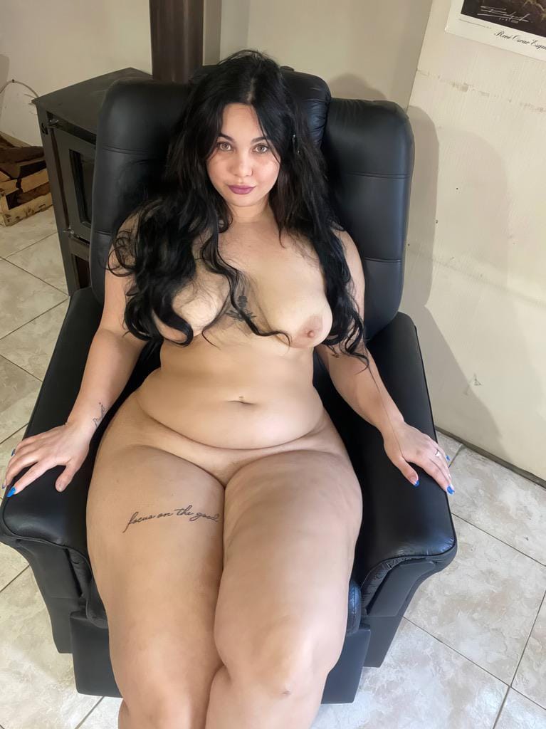 Thicker A thick argentinian girl on your timeline