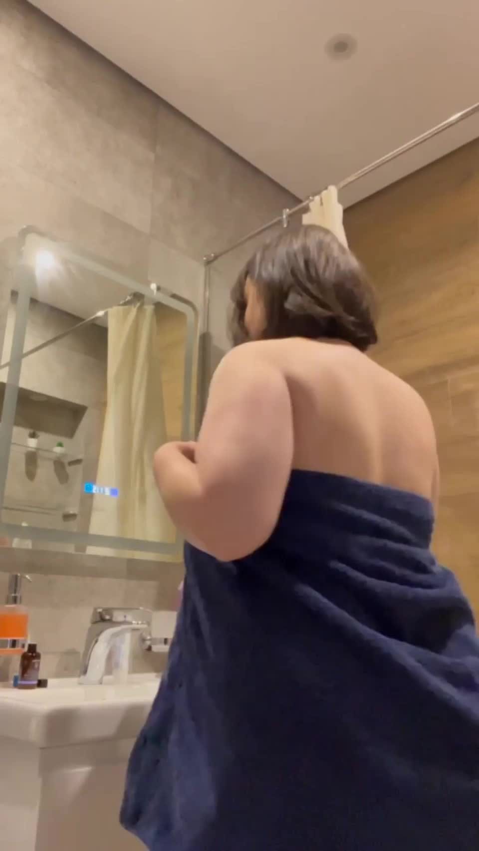 Thicker Im sure you wouldnt mind some extra pounds