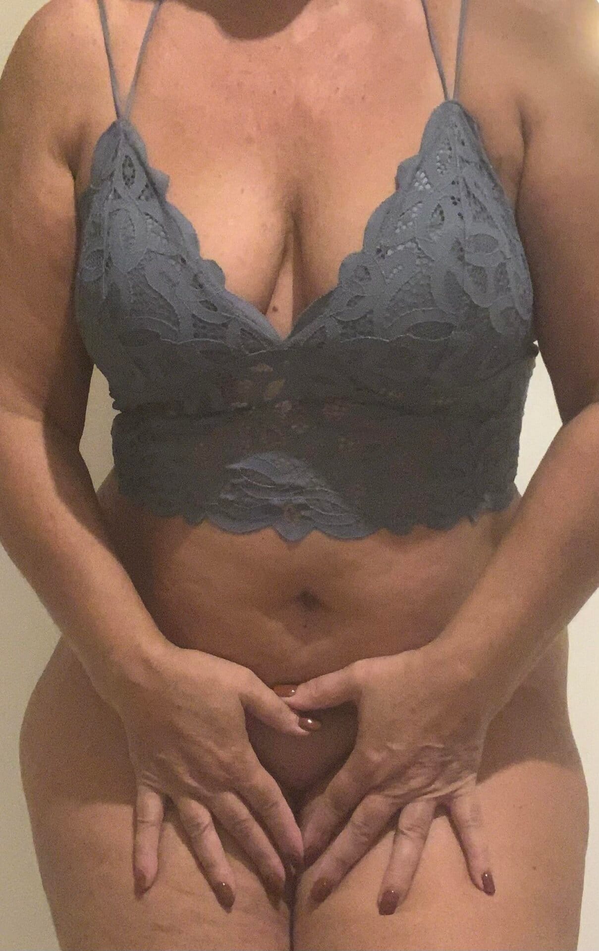 Thicker My 52 yo body is your playground