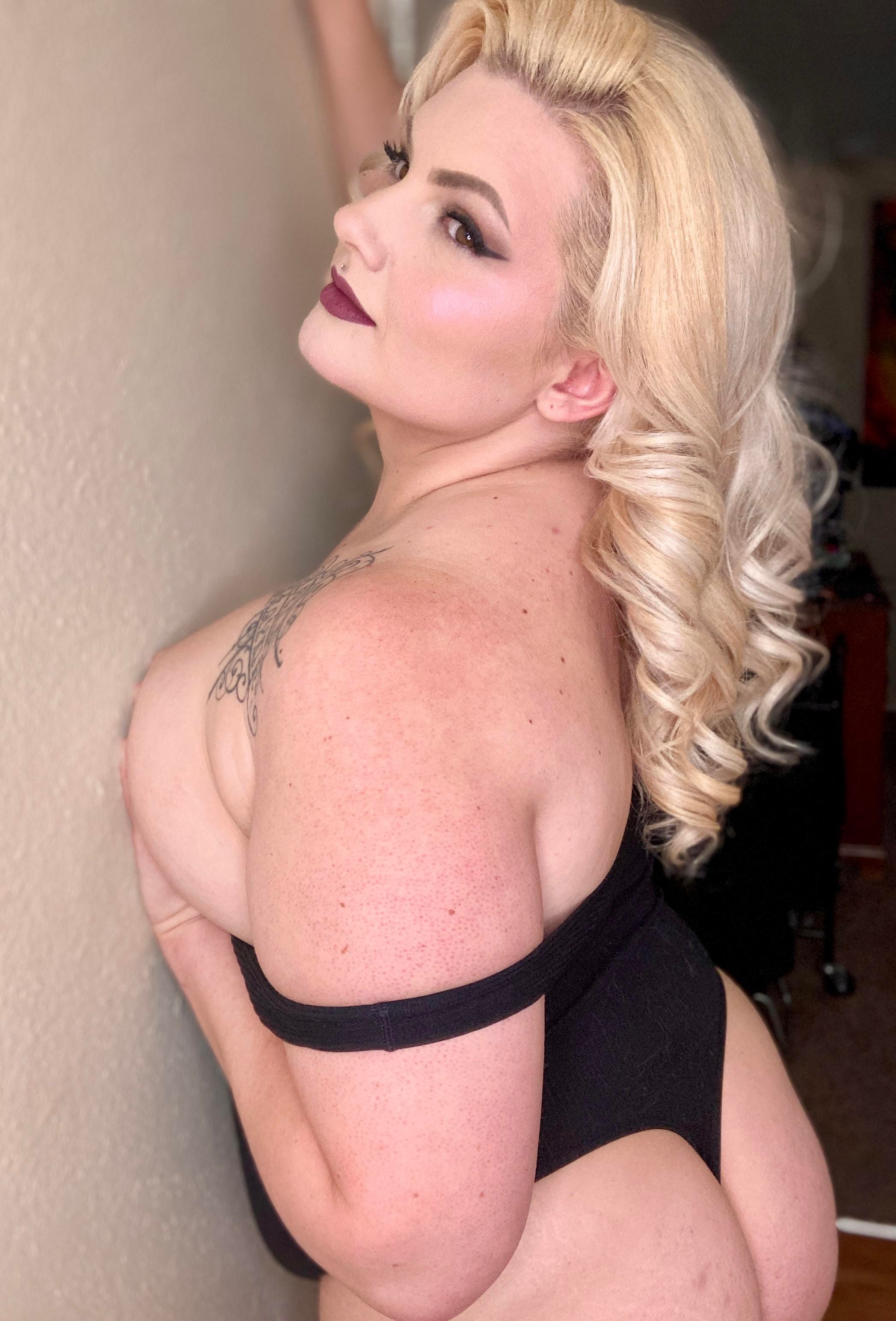 Thicker Thick mom amp wife