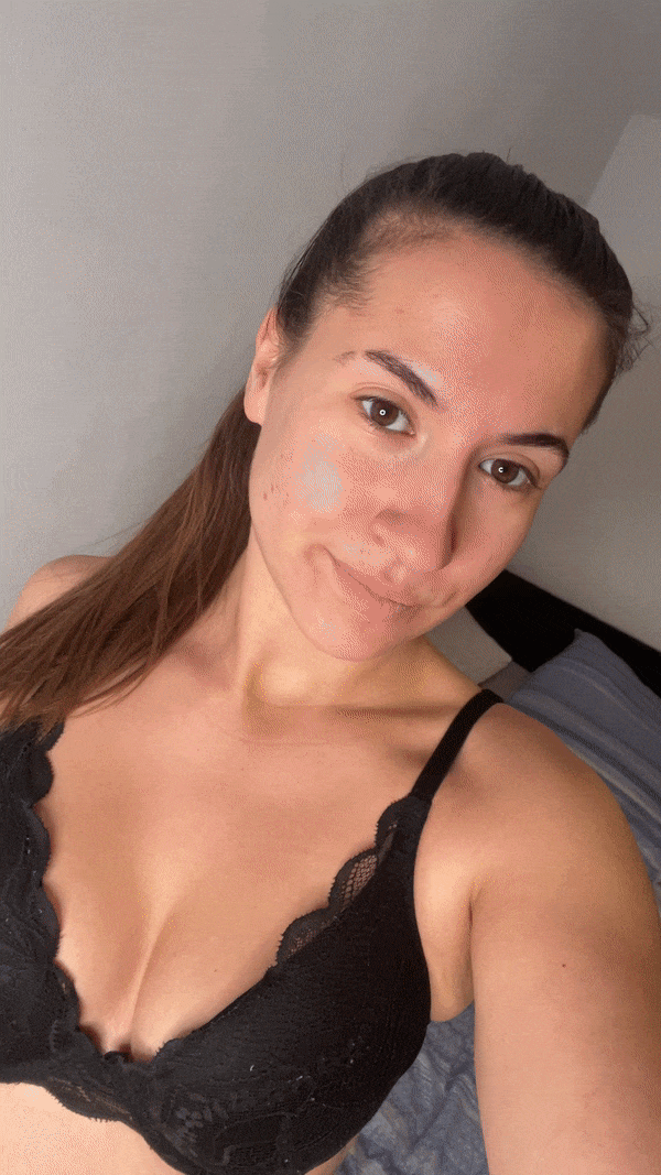 PAWG just a pawg bored at home