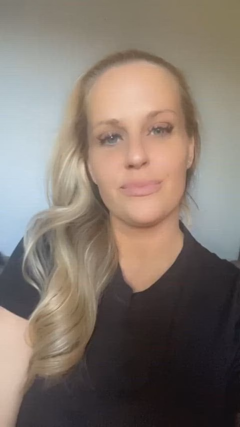 Mommy says, grab my tits