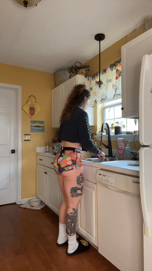 I love doing dishes honestly Centaur Girls