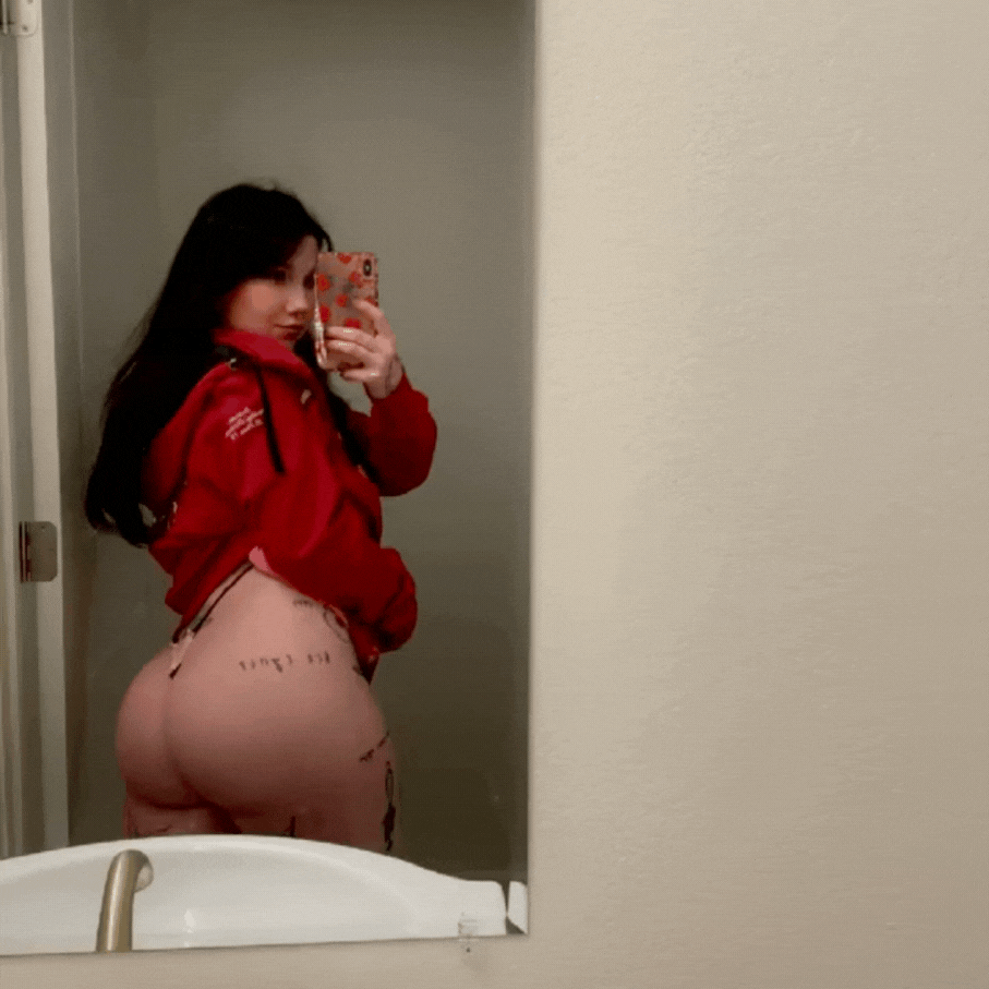 PAWG eat it from the back